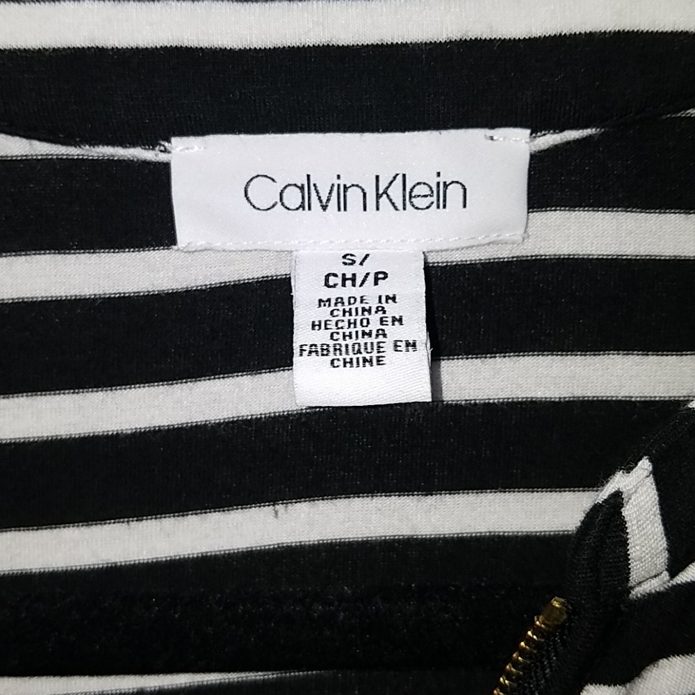 Calvin Klein Top - Picture 5 of 5